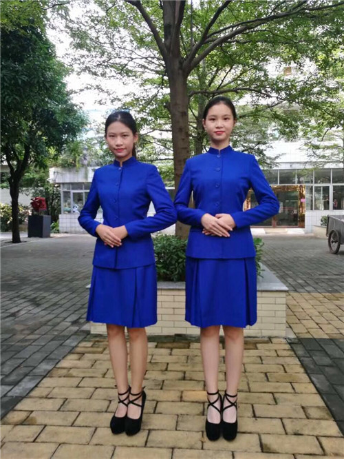 校服專業定制廠家